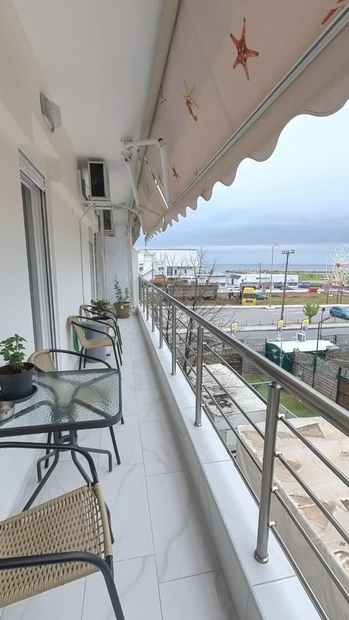 Cozy Sea View Apartment In Paralia 외부 사진